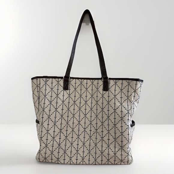 Thirty-One Window Shopper Tote 18x13x6 Natural And Black Basket Weave - Picture 1 of 6